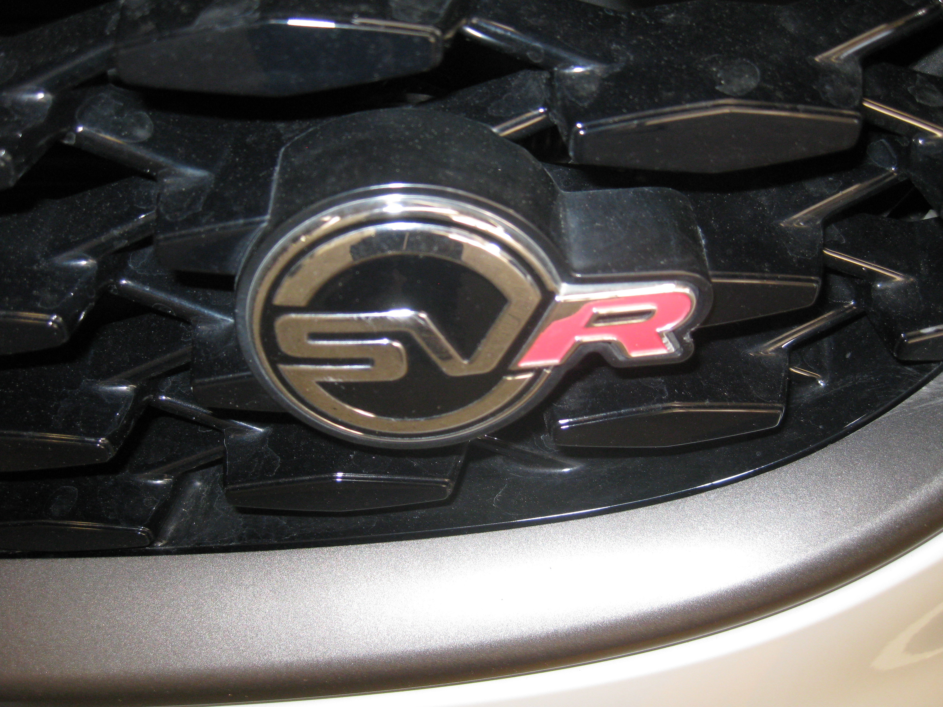 JAGUAR F-PACE STATIONWAGON 2016-CURRENT